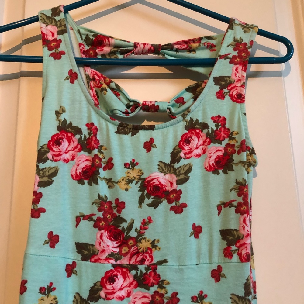 deLiA’s Blue Floral Sundress.